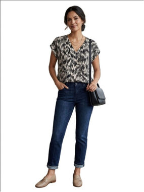 Women's Simply Vera Vera Wang Blouse XL Black White Abstract Print